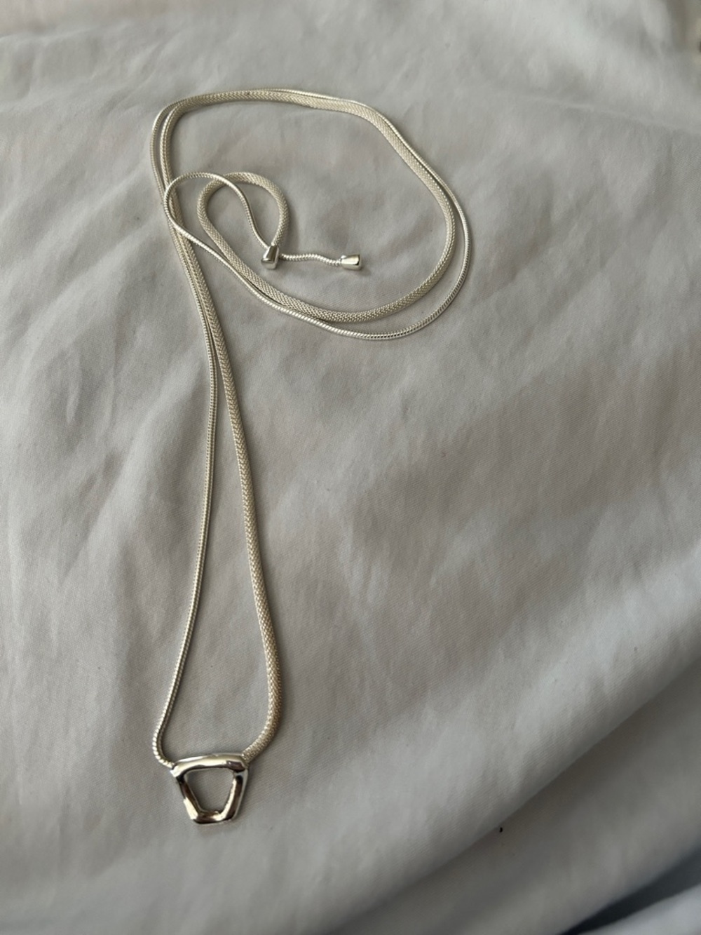 Silver Tone Women’s Necklace with Geometric Pendant